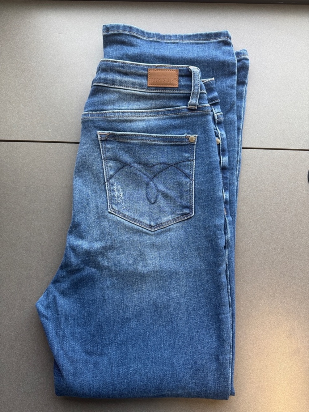 Judy Blue High Waisted Stretchy Dad Jeans